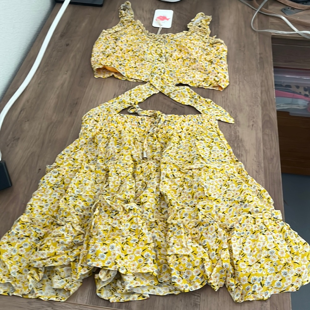 Floral skirt set